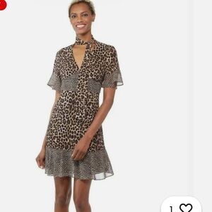 Like new Michael Kors Leopard print dress Flounce Sleeve Mini Tie Neck M $178!